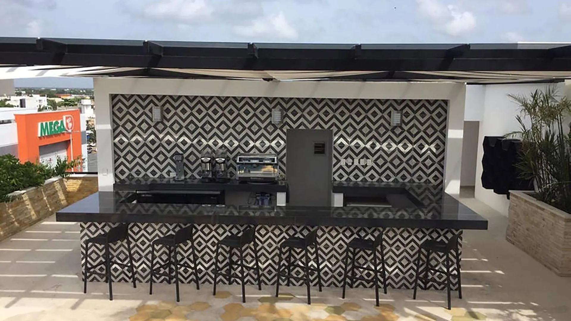 Apartment Luxury 1 Bedroom Condo - 2 Pools & Gym - At The City Condos - Descanso Playa del Carmen