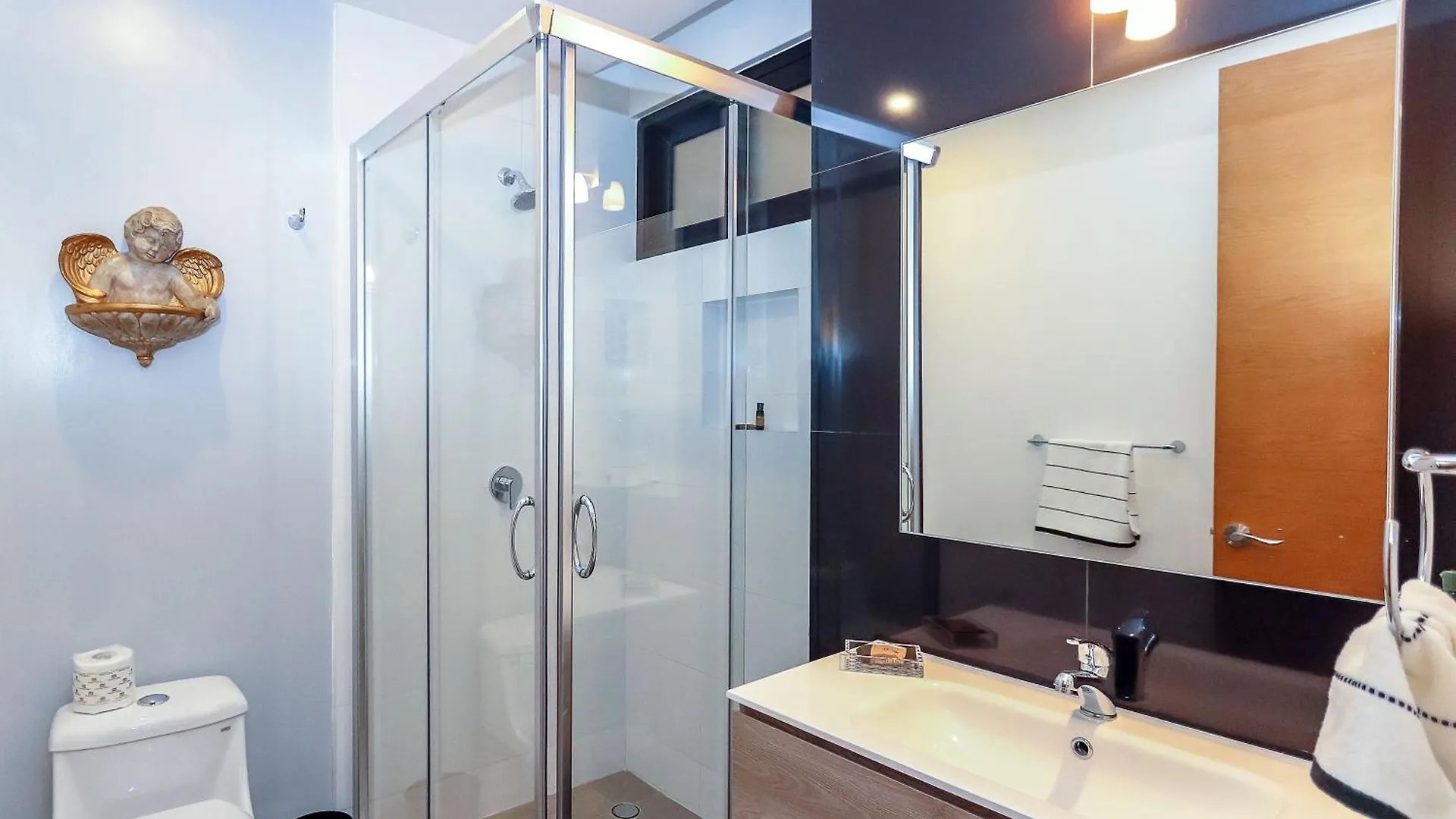 Luxury 1 Bedroom Condo - 2 Pools & Gym - At The City Condos - Descanso Playa del Carmen Apartmán