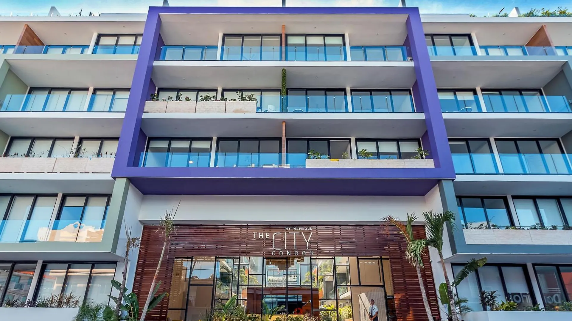 Luxury 1 Bedroom Condo - 2 Pools & Gym - At The City Condos - Descanso Playa del Carmen Apartmán